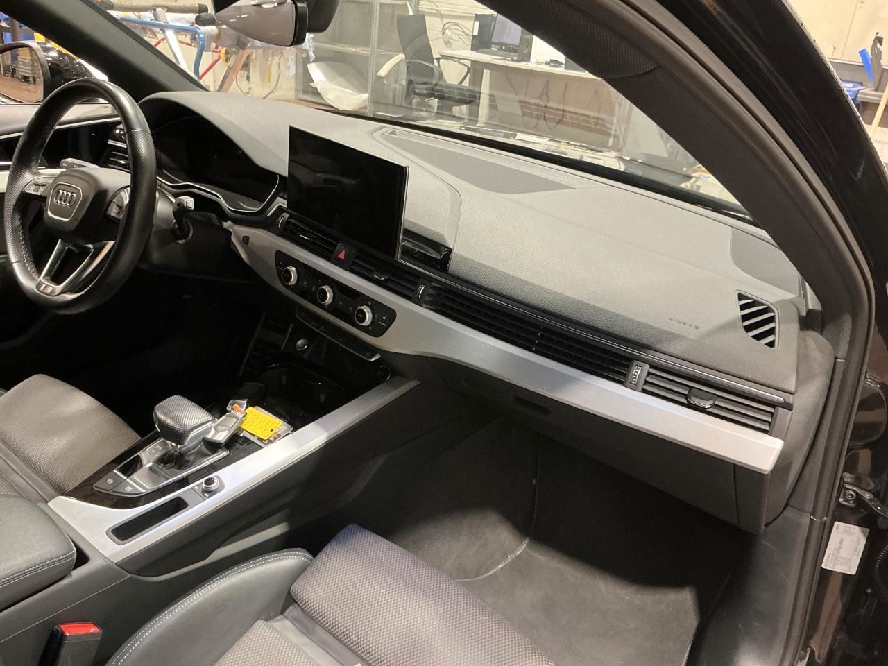 Fahrzeugabbildung Audi A4 Avant 40 TDI S tronic S line ACC|LED|Navi|PDC