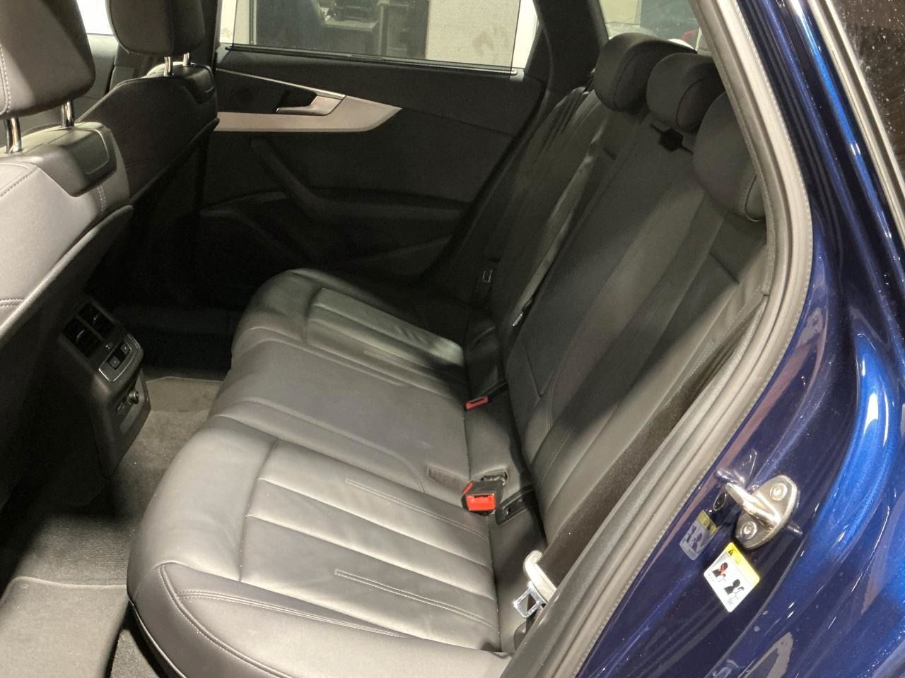 Fahrzeugabbildung Audi A4 Avant 40 TDI quattro S tronic Advanced Matrix