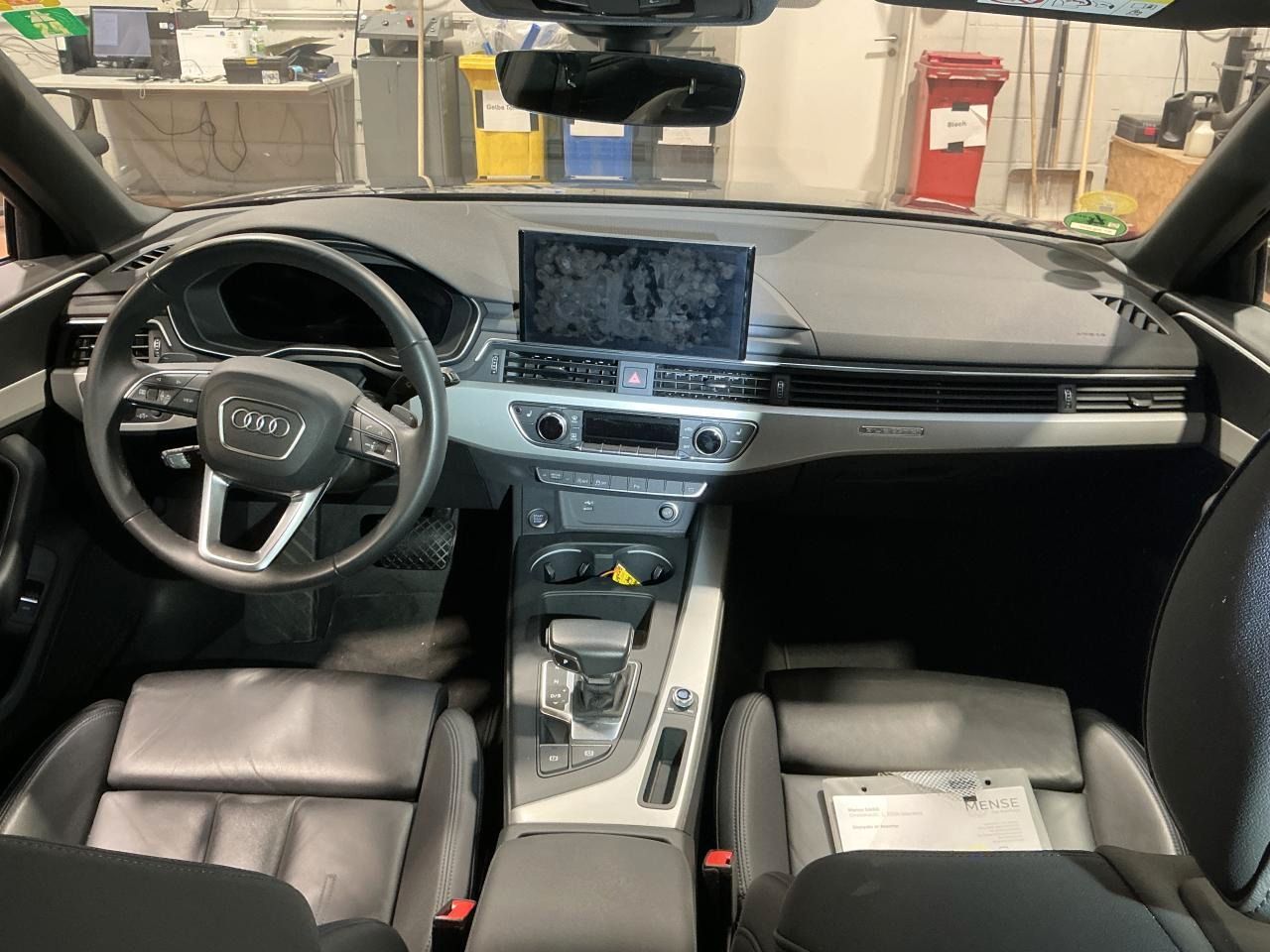 Fahrzeugabbildung Audi A4 Avant 40 TDI quattro S tronic Advanced Matrix