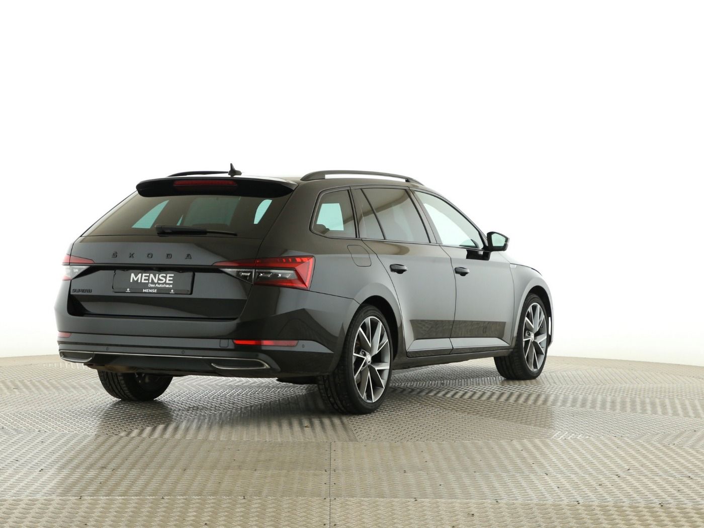 Fahrzeug autohaus mense Fahrzeugabbildung SKODA Superb Combi 2.0 TDI Sportline AHK|4xSHZG|ACC|LM