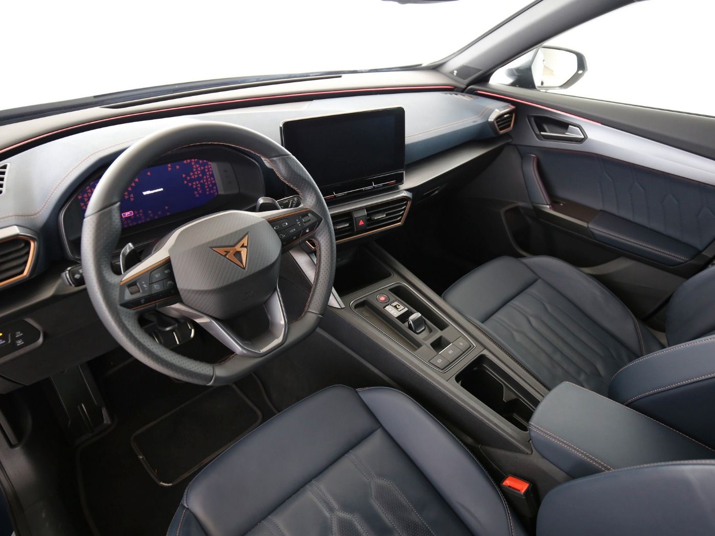 Fahrzeug autohaus mense Fahrzeugabbildung CUPRA Formentor 1.4 Matrix|Pano|SD|ACC|LED|Navi|KlimaA