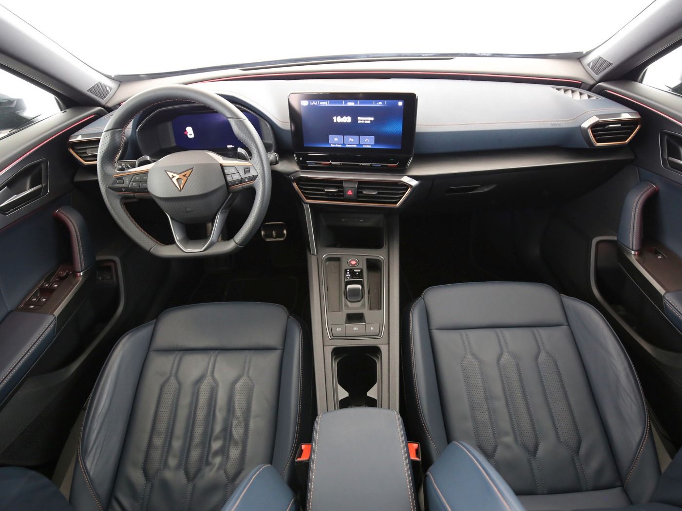 Fahrzeug autohaus mense Fahrzeugabbildung CUPRA Formentor 1.4 Matrix|Pano|SD|ACC|LED|Navi|KlimaA