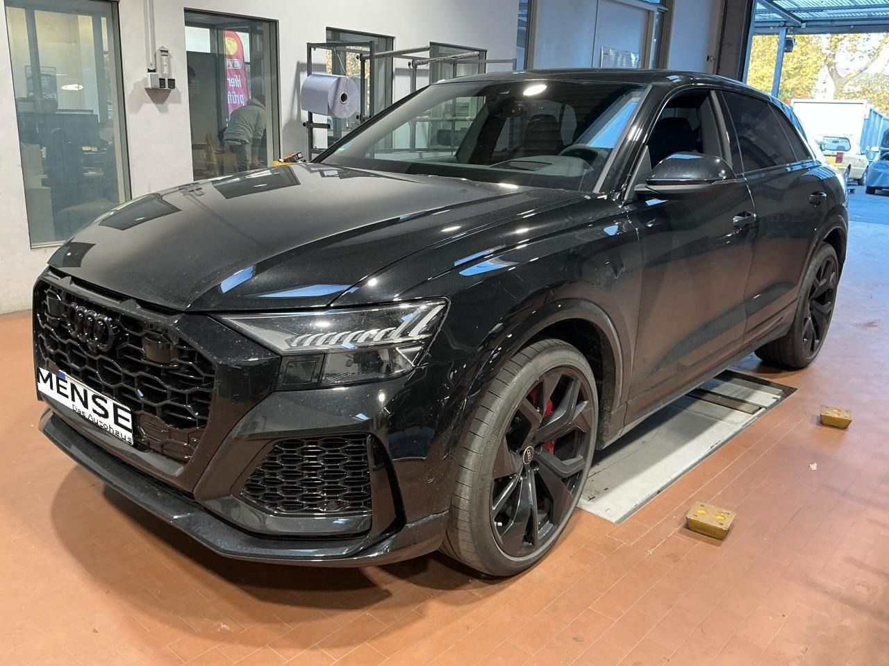 Fahrzeuge PKW autohaus mense Audi RS Q8 quattro tiptronic Matrix|AHK|HUD|Keramik