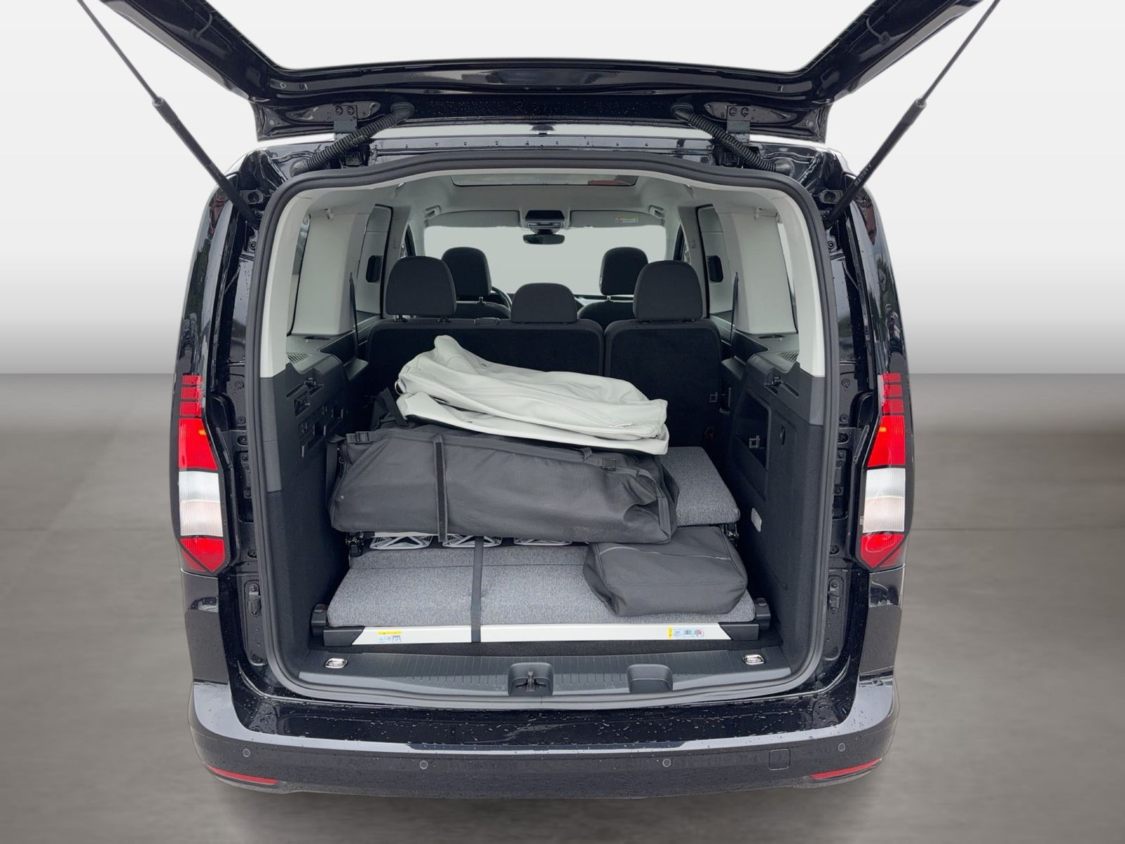 Fahrzeugabbildung Volkswagen Caddy California 2.0 TDI Basis Maxi AHK|Pano|SD