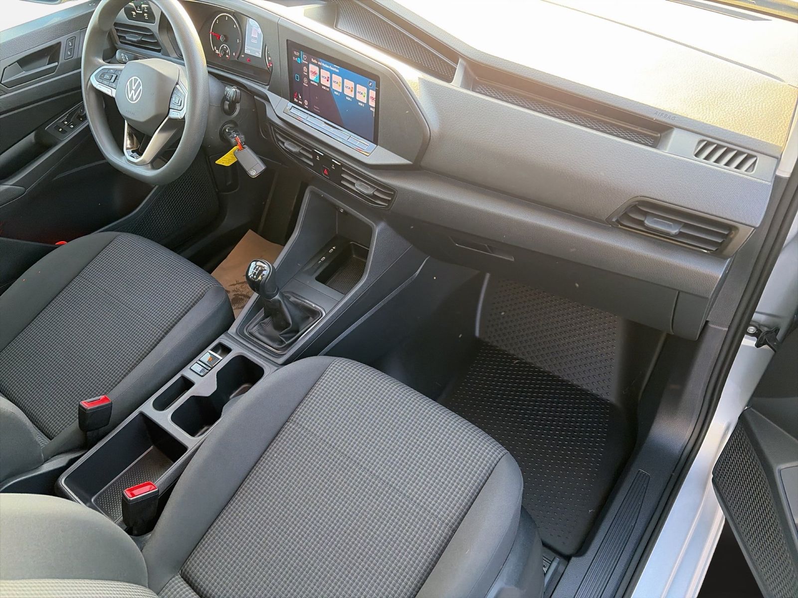 Fahrzeugabbildung Volkswagen Caddy 2.0 TDI Kombi EcoProfi CarPlay|Navi|KlimaA