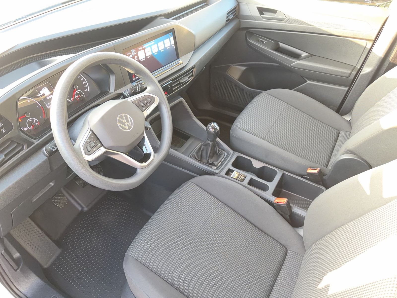 Fahrzeugabbildung Volkswagen Caddy 2.0 TDI Kombi EcoProfi CarPlay|Navi|KlimaA