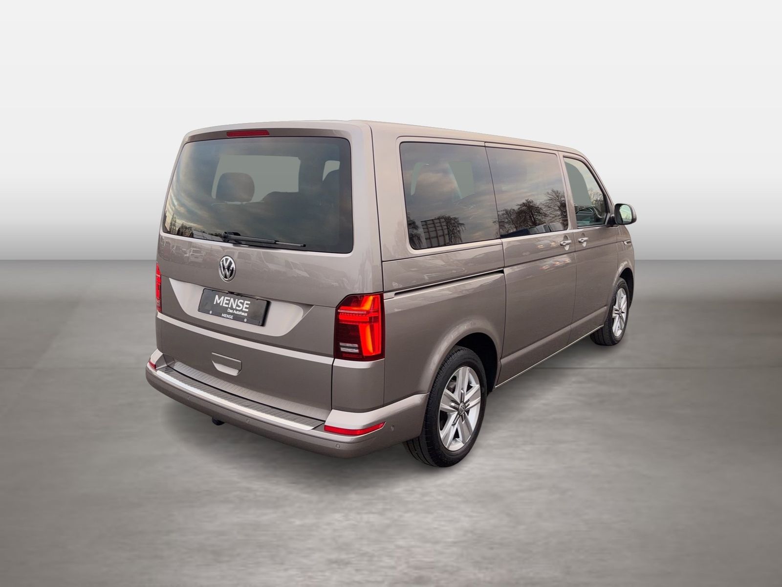 Fahrzeugabbildung Volkswagen T6.1 Multivan Transporter 2.0 TDI 4Motion 4MOTIO