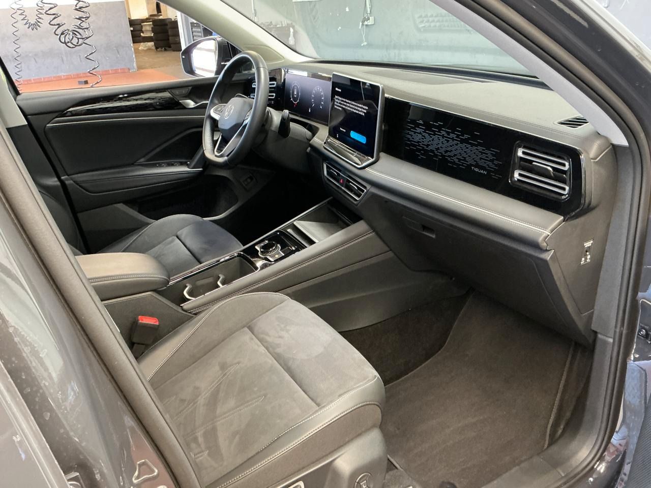Fahrzeug autohaus mense Fahrzeugabbildung Volkswagen Tiguan 2.0 TDI 4Motion Elegance CarPlay|AHK|ACC