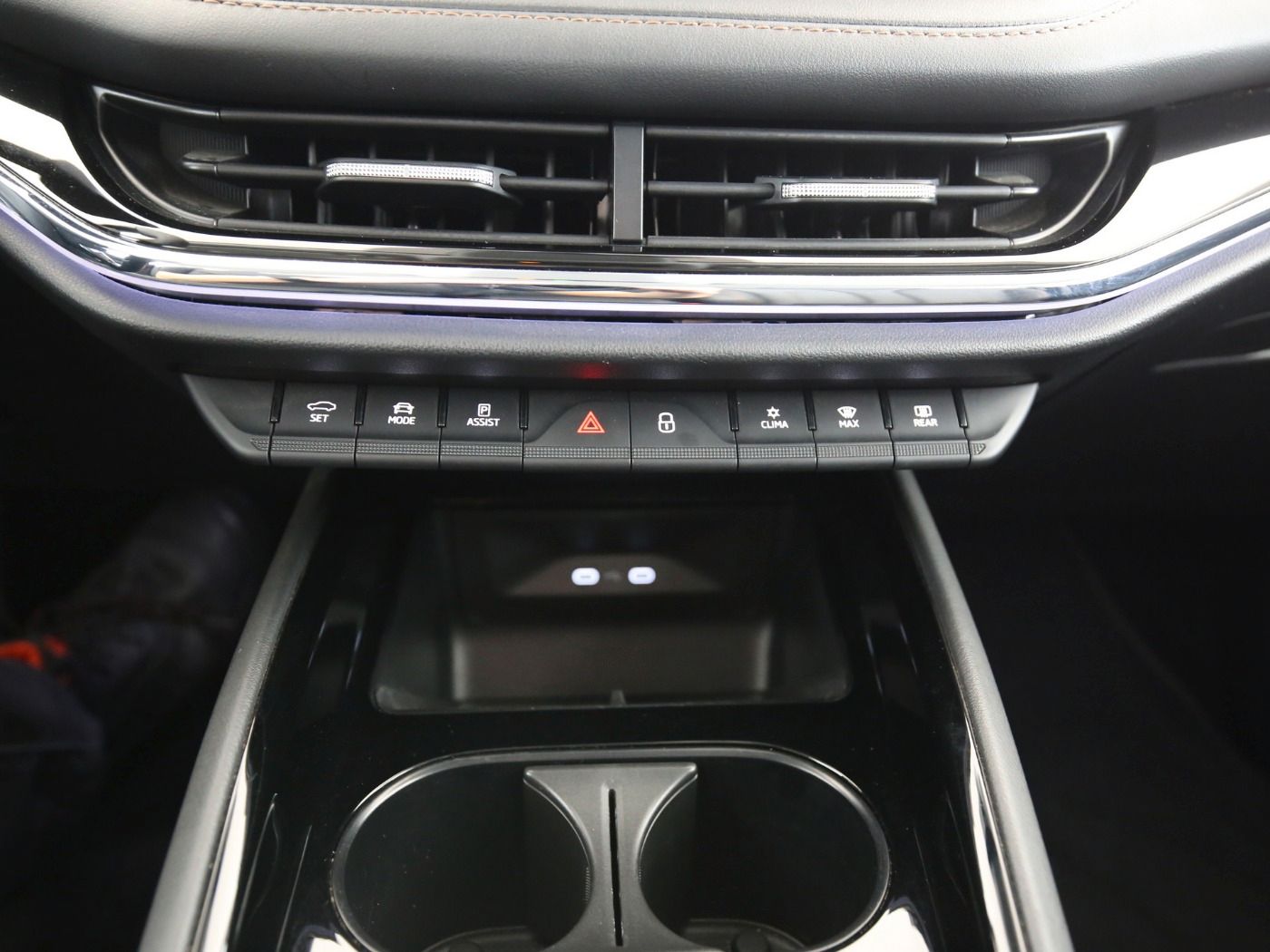 Fahrzeug autohaus mense Fahrzeugabbildung SKODA Enyaq 80 Suite HUD|ACC|LED|Navi|VirtualCP|Kamera