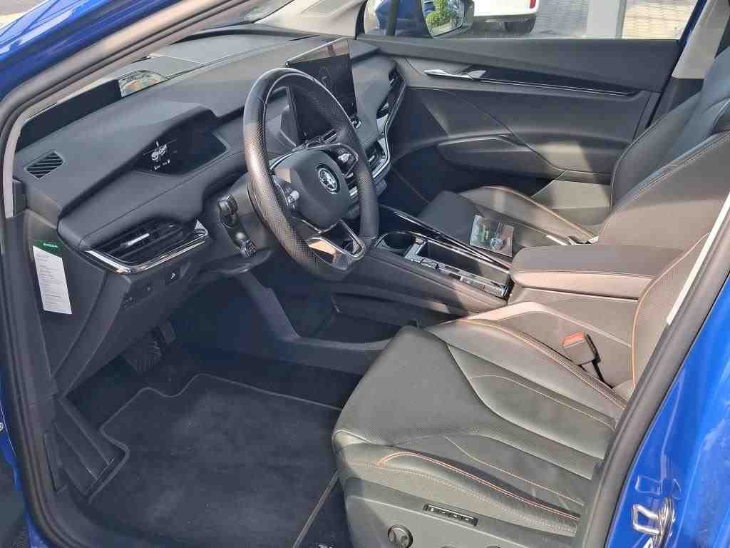 Fahrzeugabbildung SKODA Enyaq 80 Suite HUD|ACC|LED|Navi|VirtualCP|Kamera