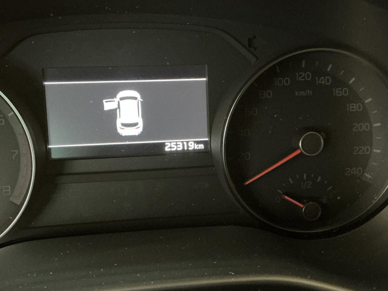 Fahrzeug autohaus mense Fahrzeugabbildung Kia Sportage 1.6 T-GDI Automatik Vision 4xSHZG|Navi