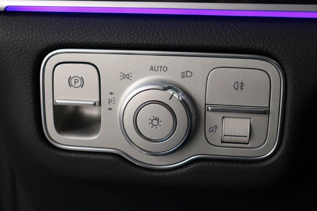 Fahrzeug autohaus mense Fahrzeugabbildung Mercedes-Benz GLE 300 d 4Matic AMG-Line LM Pano Sport SpurH Dy