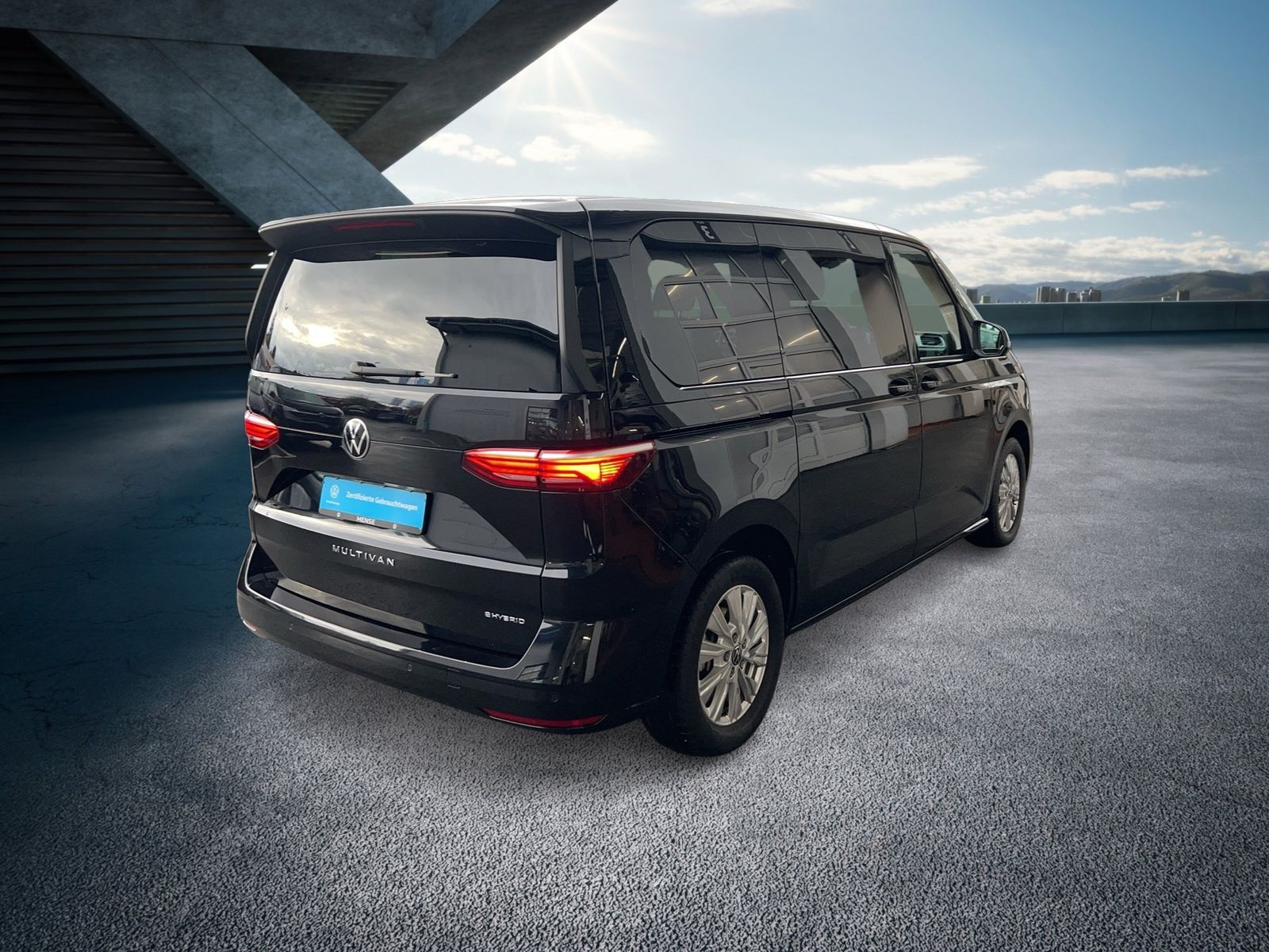 Fahrzeugabbildung Volkswagen Multivan 1.4 TSI Basis e CarPlay|AHK|LED|Navi|LM