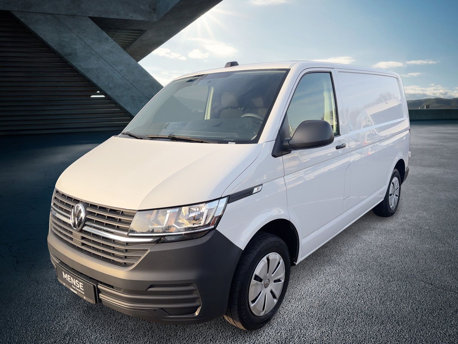 Fahrzeug autohaus mense Fahrzeugabbildung Volkswagen T6.1 Transporter 2.0 TDI Kasten FWD AHK|Kamera