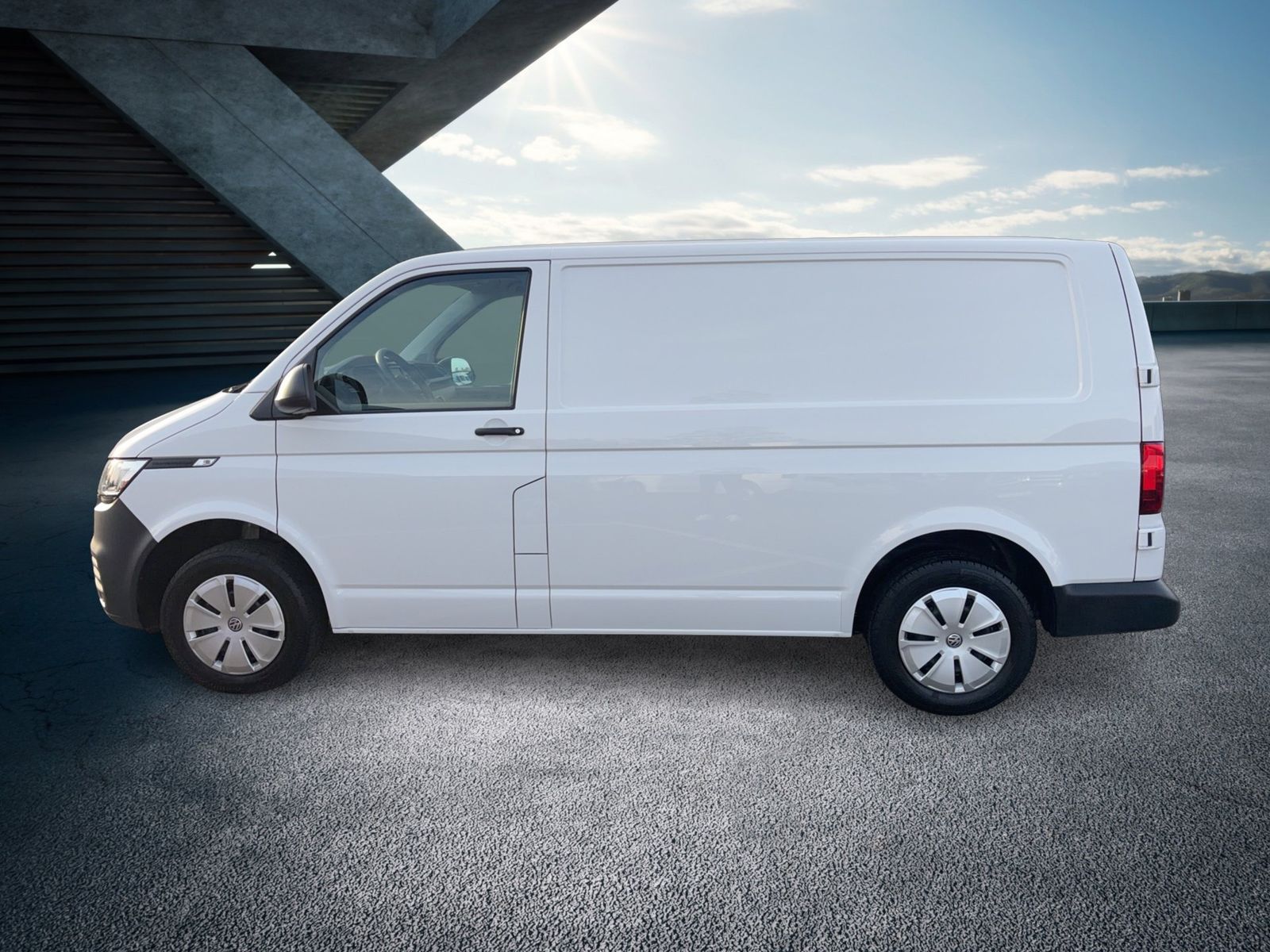 Fahrzeug autohaus mense Fahrzeugabbildung Volkswagen T6.1 Transporter 2.0 TDI Kasten FWD AHK|Kamera