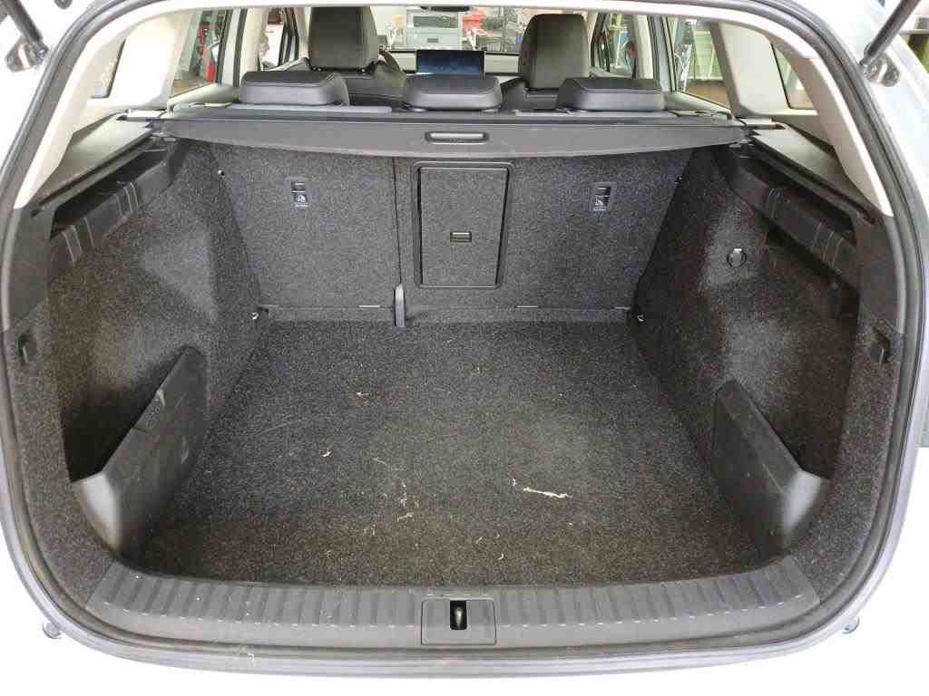 Fahrzeugabbildung SKODA Enyaq 50 Loft LED|VirtualCP|KlimaA|LaneAss|PDC