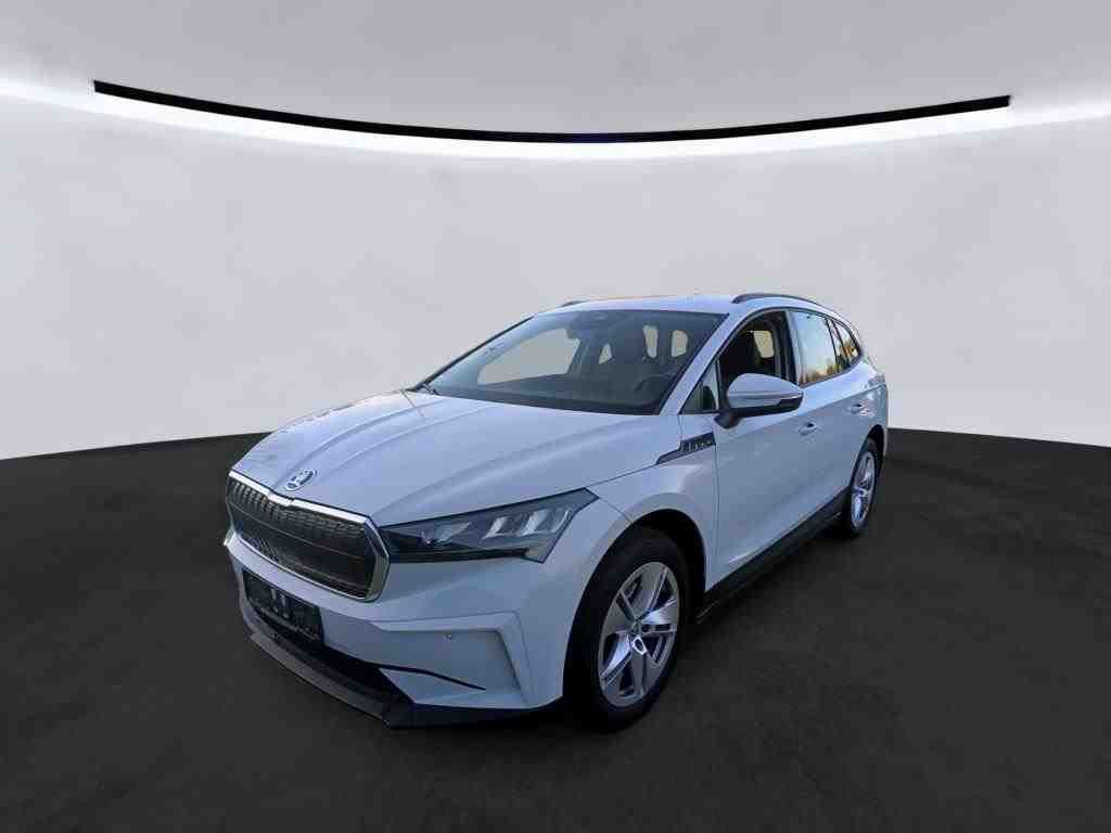 Fahrzeugabbildung SKODA Enyaq 50 Loft LED|VirtualCP|KlimaA|LaneAss|PDC