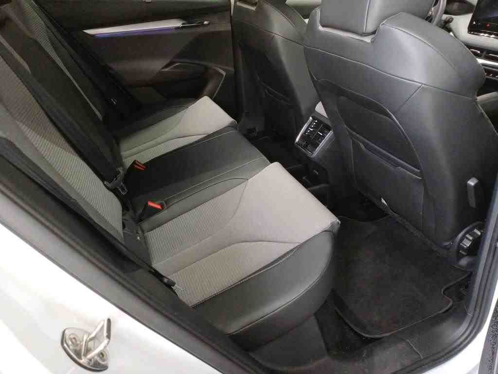 Fahrzeugabbildung SKODA Enyaq 50 Loft ACC|LED|VirtualCP|Akustikglas|PDC