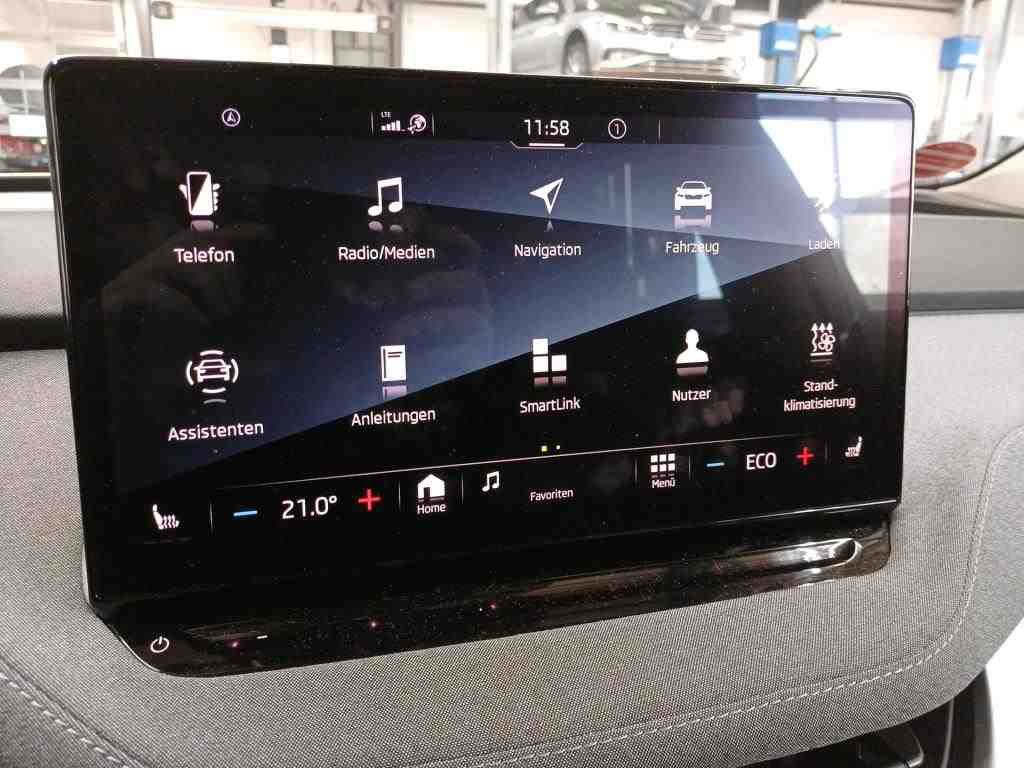Fahrzeugabbildung SKODA Enyaq 50 Loft ACC|LED|VirtualCP|Akustikglas|PDC