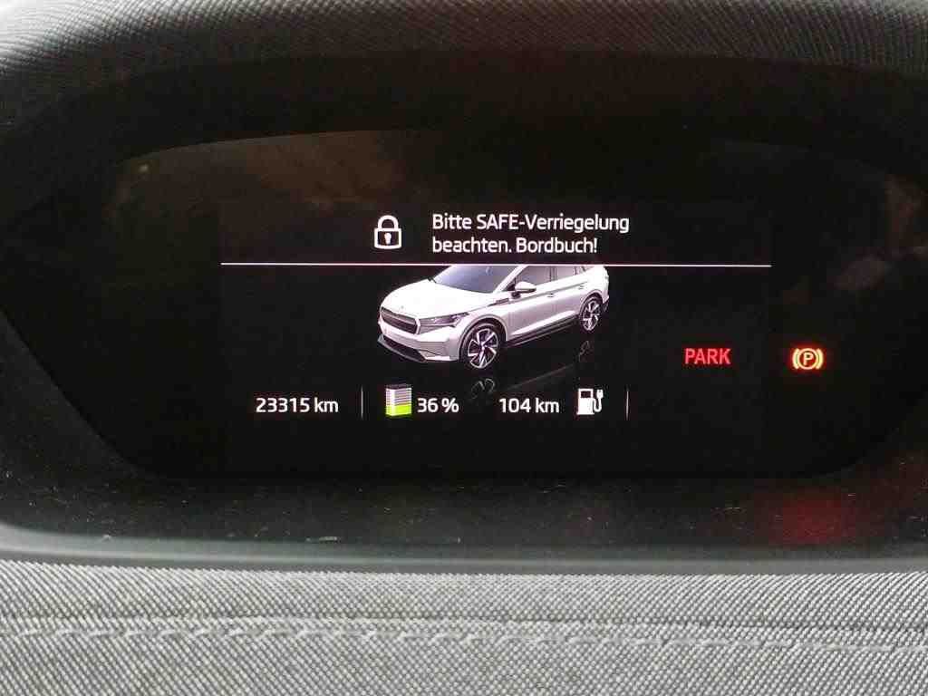 Fahrzeugabbildung SKODA Enyaq 50 Loft ACC|LED|VirtualCP|Akustikglas|PDC