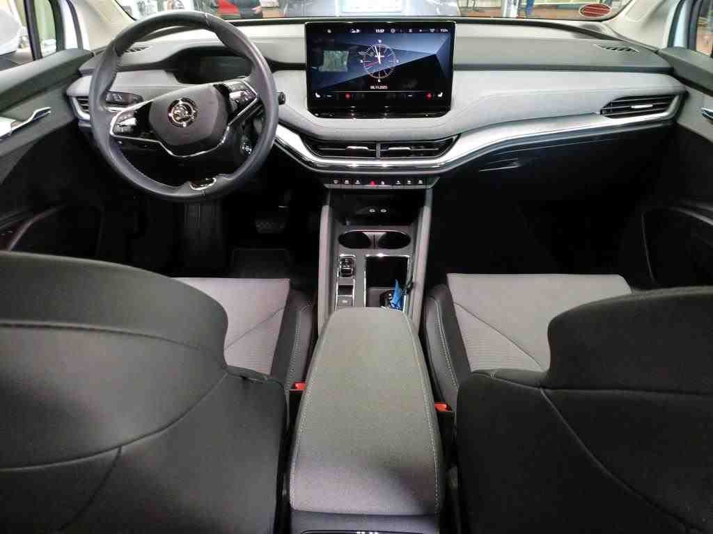 Fahrzeugabbildung SKODA Enyaq 50 Loft ACC|LED|VirtualCP|Akustikglas|PDC