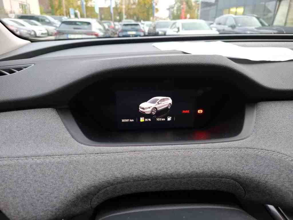 Fahrzeugabbildung SKODA Enyaq 50 Loft LED|VirtualCP|KlimaA|LaneAss|PDC