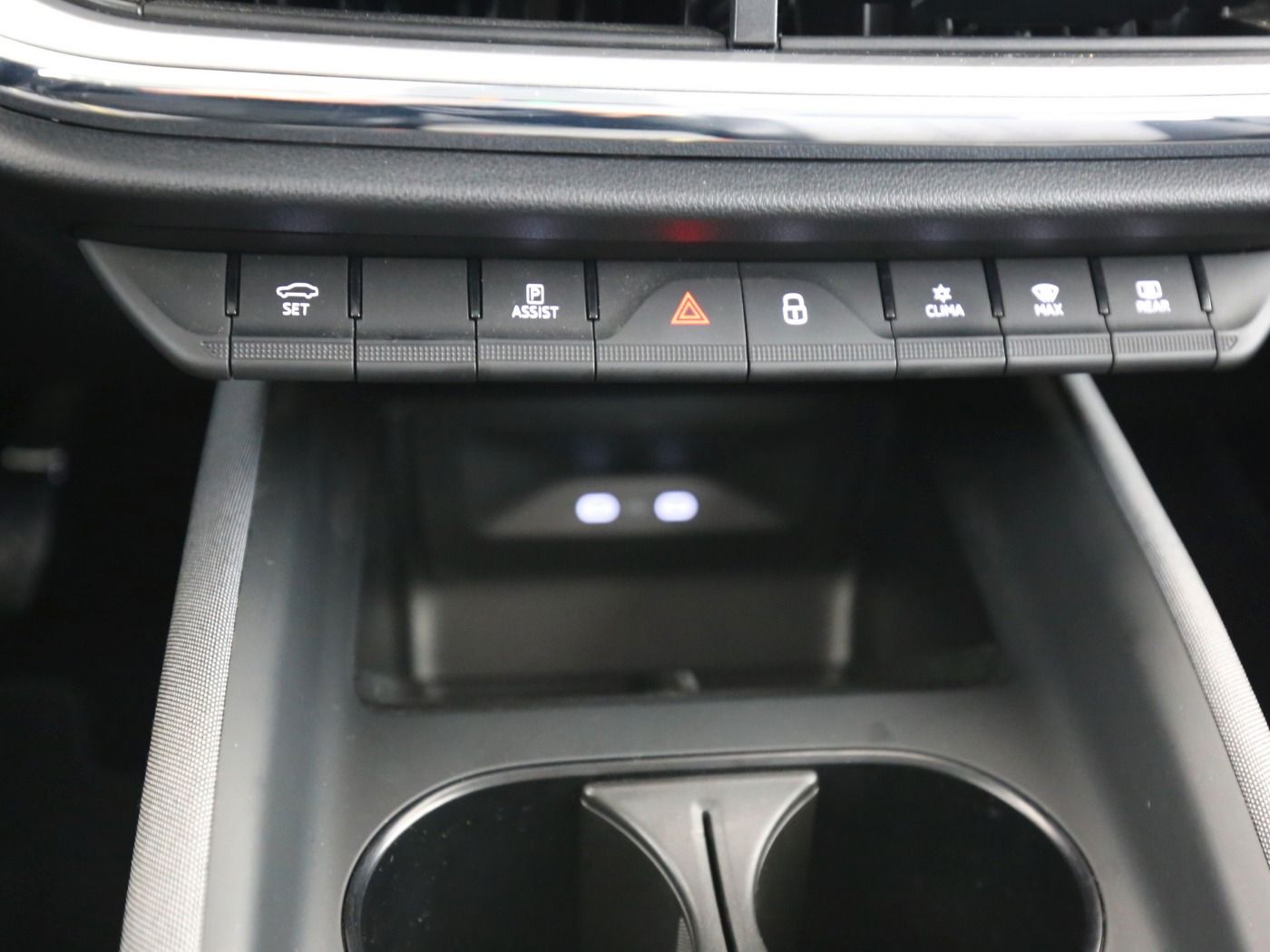 Fahrzeugabbildung SKODA Enyaq 50 Loft LED|VirtualCP|KlimaA|LaneAss|PDC