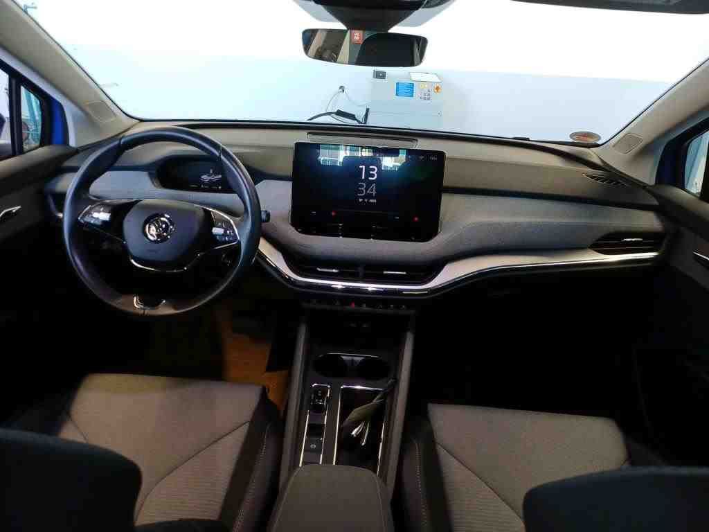 Fahrzeugabbildung SKODA Enyaq 50 Loft LED|VirtualCP|KlimaA|LaneAss|PDC