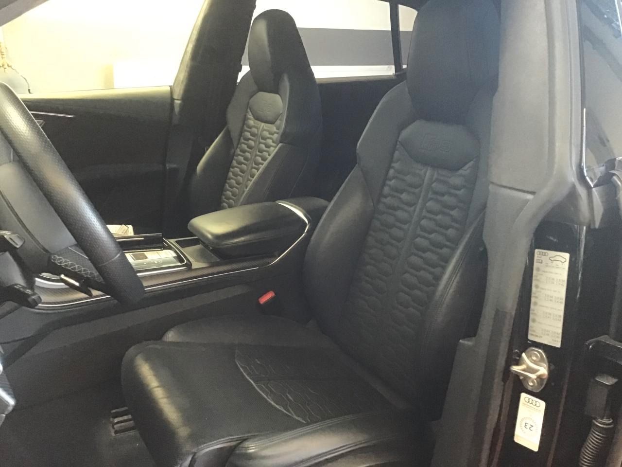 Fahrzeugabbildung Audi RS Q8 Matrix|CarPlay|AHK|HUD|Keramik|Luft|Pano