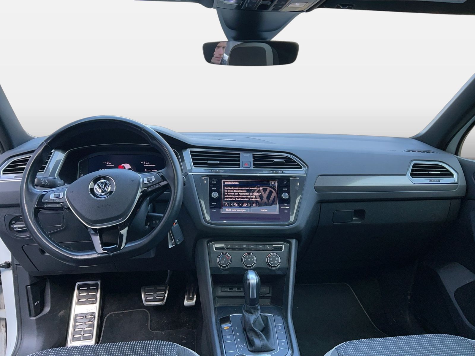 Fahrzeugabbildung Volkswagen Tiguan 2.0 TDI DSG 4-motion Offroad CarPlay|AHK
