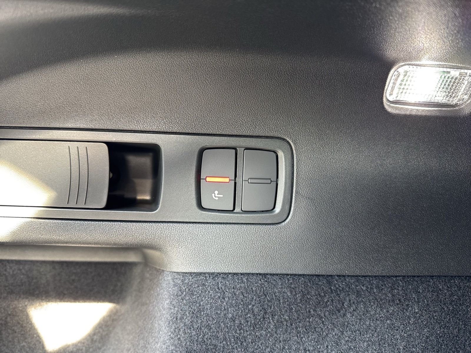 Fahrzeug autohaus mense Fahrzeugabbildung Audi Q6 e-tron Sportback quattro Matrix|B&O|CarPlay