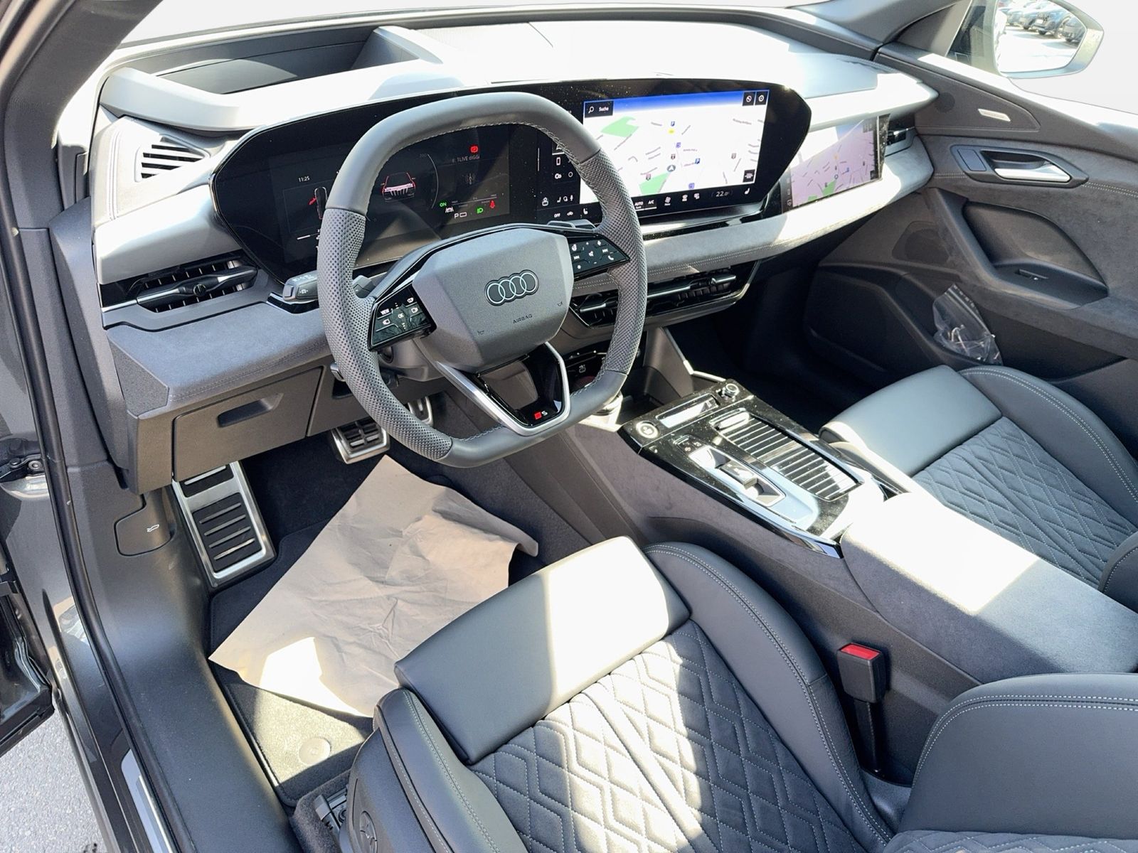 Fahrzeug autohaus mense Fahrzeugabbildung Audi Q6 e-tron Sportback quattro Matrix|B&O|CarPlay