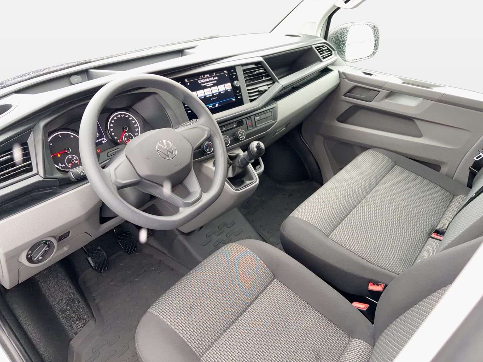 Fahrzeugabbildung Volkswagen T6.1 Transporter 2.0 TDI Kasten FWD CarPlay|AHK