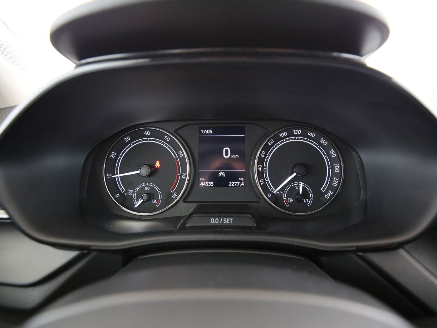 Fahrzeugabbildung SKODA Fabia 1.0 MPI Active LED|LaneAss|PDC|SHZG