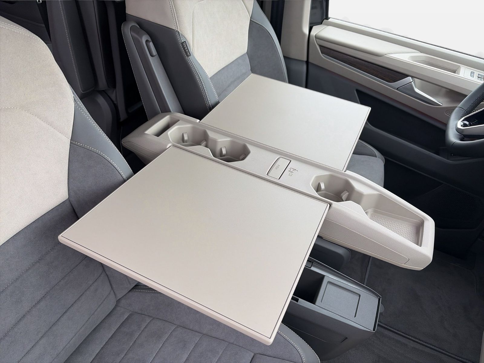 Fahrzeug autohaus mense Fahrzeugabbildung Volkswagen Multivan 2.0 TDI lang Style IQ.Light|Matrix|AHK