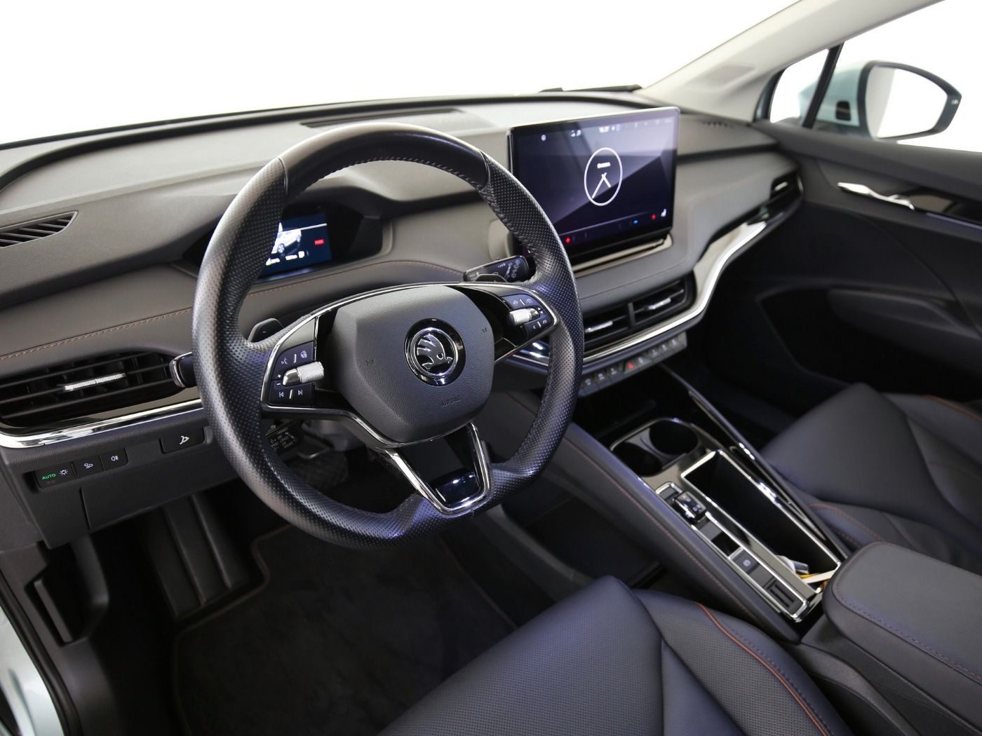 Fahrzeugabbildung SKODA Enyaq 80 Suite AHK|4xSHZG|ACC|LED|Navi|VirtualCP