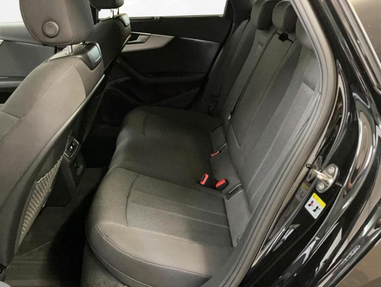 Fahrzeugabbildung Audi A4 Avant 50 TDI quattro S tronic S line Pano|ACC