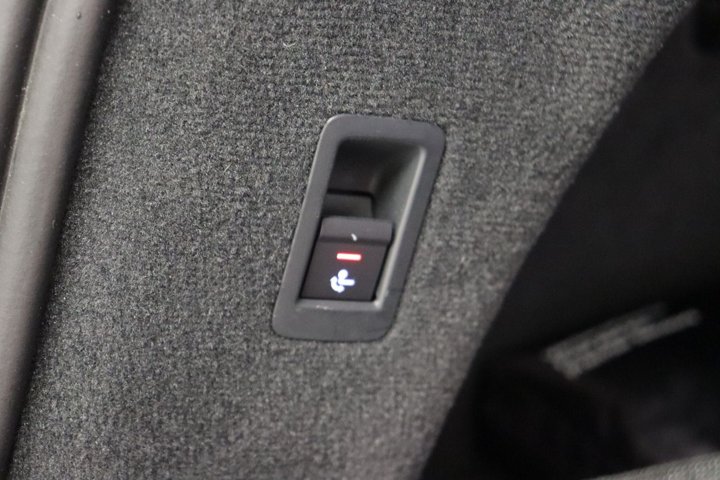 Fahrzeug autohaus mense Fahrzeugabbildung Audi A6 Avant 45 TDI quattro S tronic Advanced Matrix