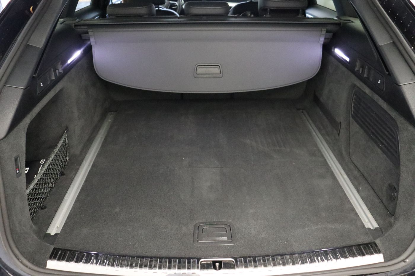 Fahrzeug autohaus mense Fahrzeugabbildung Audi A6 Avant 45 TDI quattro S tronic Advanced Matrix