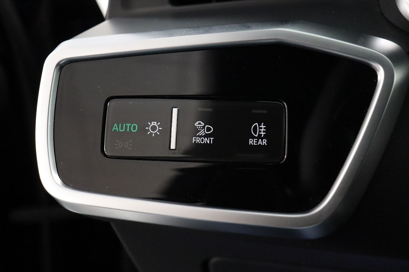 Fahrzeug autohaus mense Fahrzeugabbildung Audi A6 Avant 45 TDI quattro S tronic Advanced Matrix