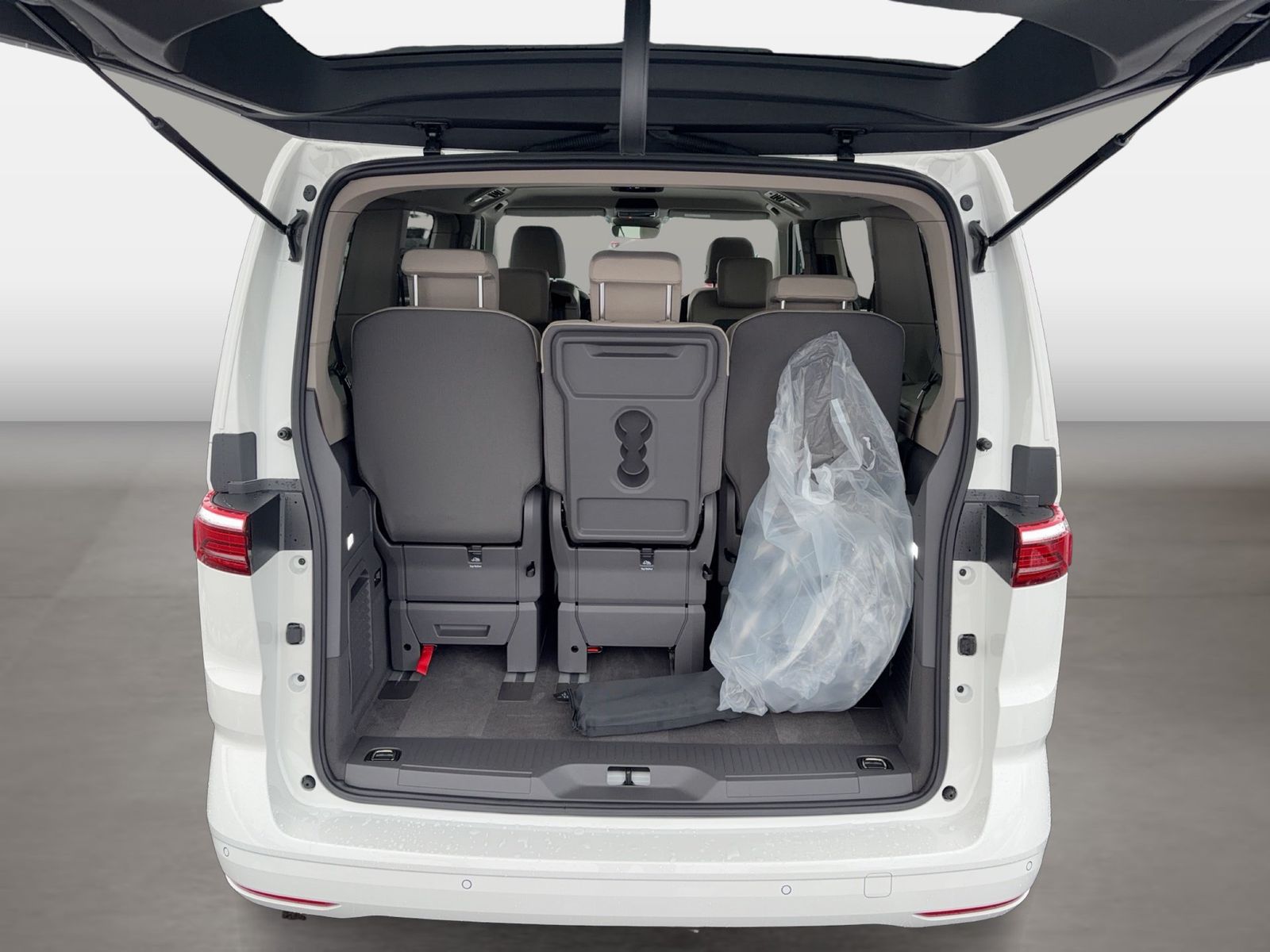 Fahrzeugabbildung Volkswagen Multivan 2.0 TDI CarPlay|AHK|Standhzg|ACC|LED