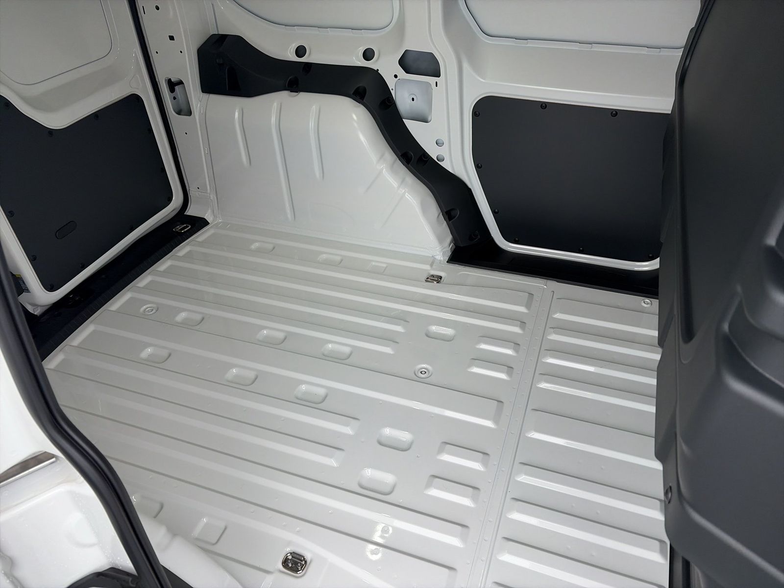 Fahrzeug autohaus mense Fahrzeugabbildung Volkswagen Caddy 2.0 TDI Cargo CarPlay|AHK|LaneAss|PDC