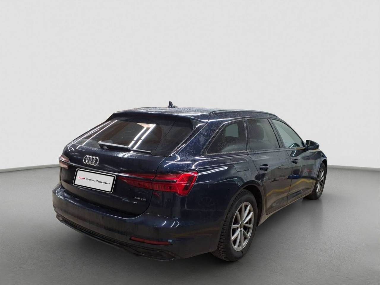 Fahrzeugabbildung Audi A6 Avant 45 TDI quattro S tronic advanced Matrix