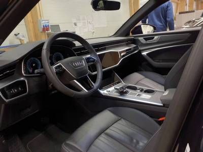 Fahrzeugabbildung Audi A6 Avant 45 TDI quattro S tronic advanced Matrix