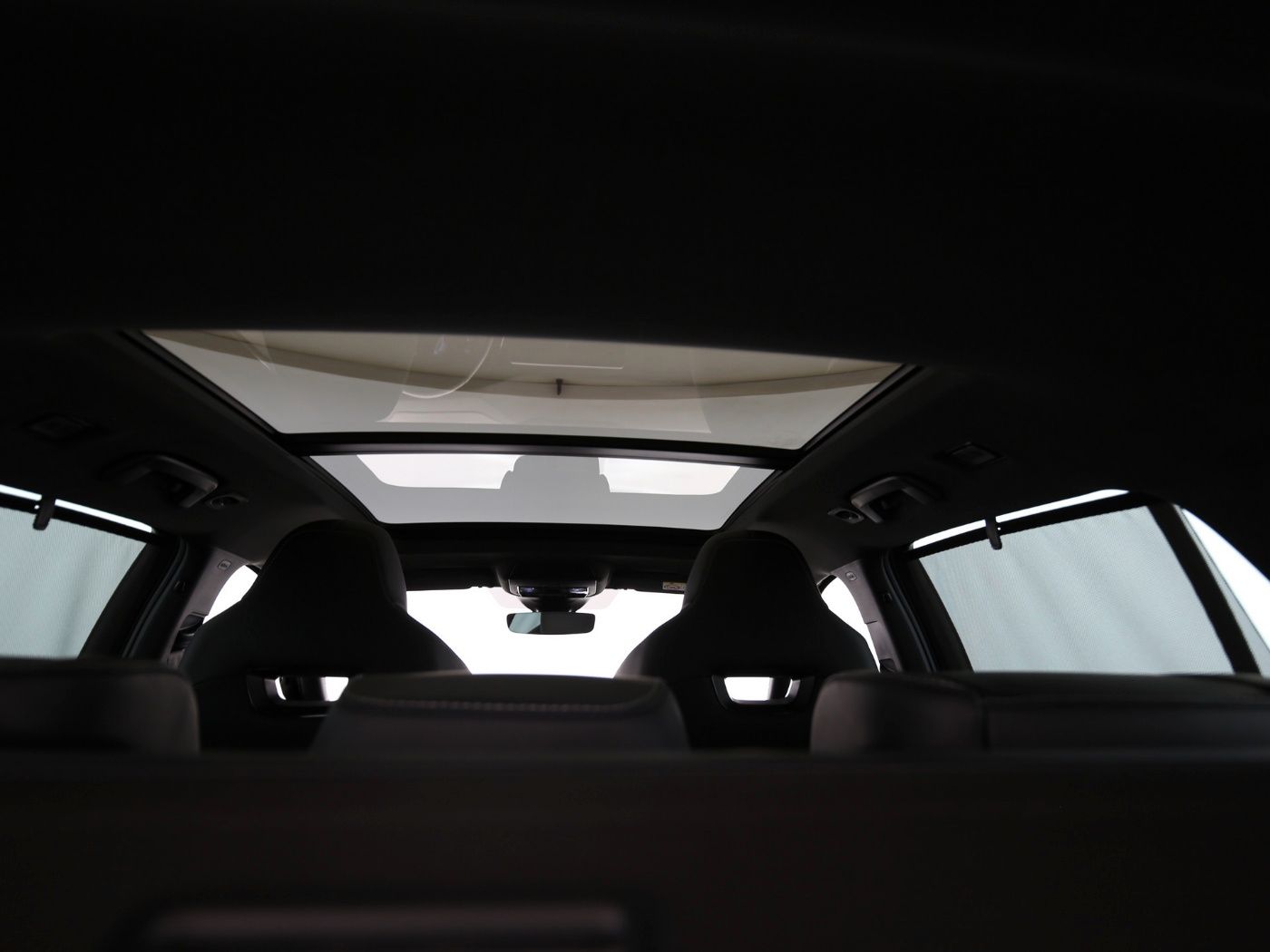 Fahrzeug autohaus mense Fahrzeugabbildung SKODA Octavia Combi 2.0 TSI RS Plus AHK|HUD|Pano|SD|LM