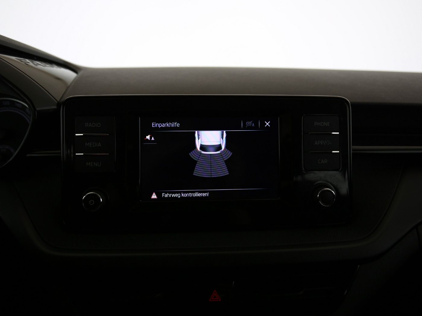 Fahrzeug autohaus mense Fahrzeugabbildung SKODA Fabia 1.0 MPI Active LED|LaneAss|PDC|SHZG