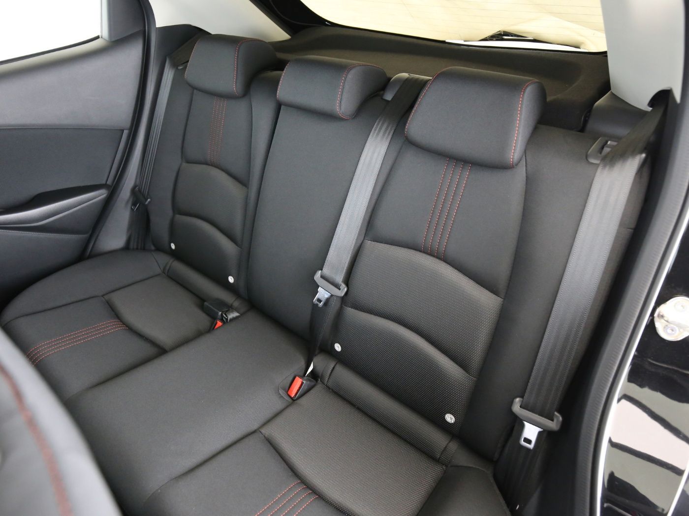 Fahrzeugabbildung Mazda 2 1.5 SKYACTIV-G 90 Homura Facelift|Kamera|PDC