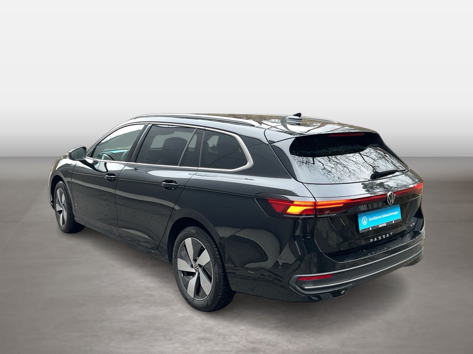 Fahrzeugabbildung Volkswagen Passat Variant 1.5 eTSI DSG Business |AHK|FLA