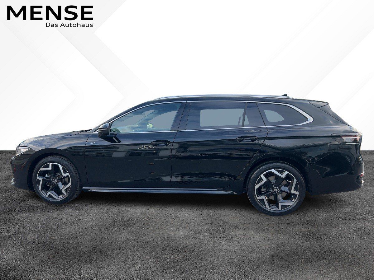Fahrzeugabbildung Volkswagen Passat TDI DSG R-Line AHK Nav HUD 360 eKlappe DC