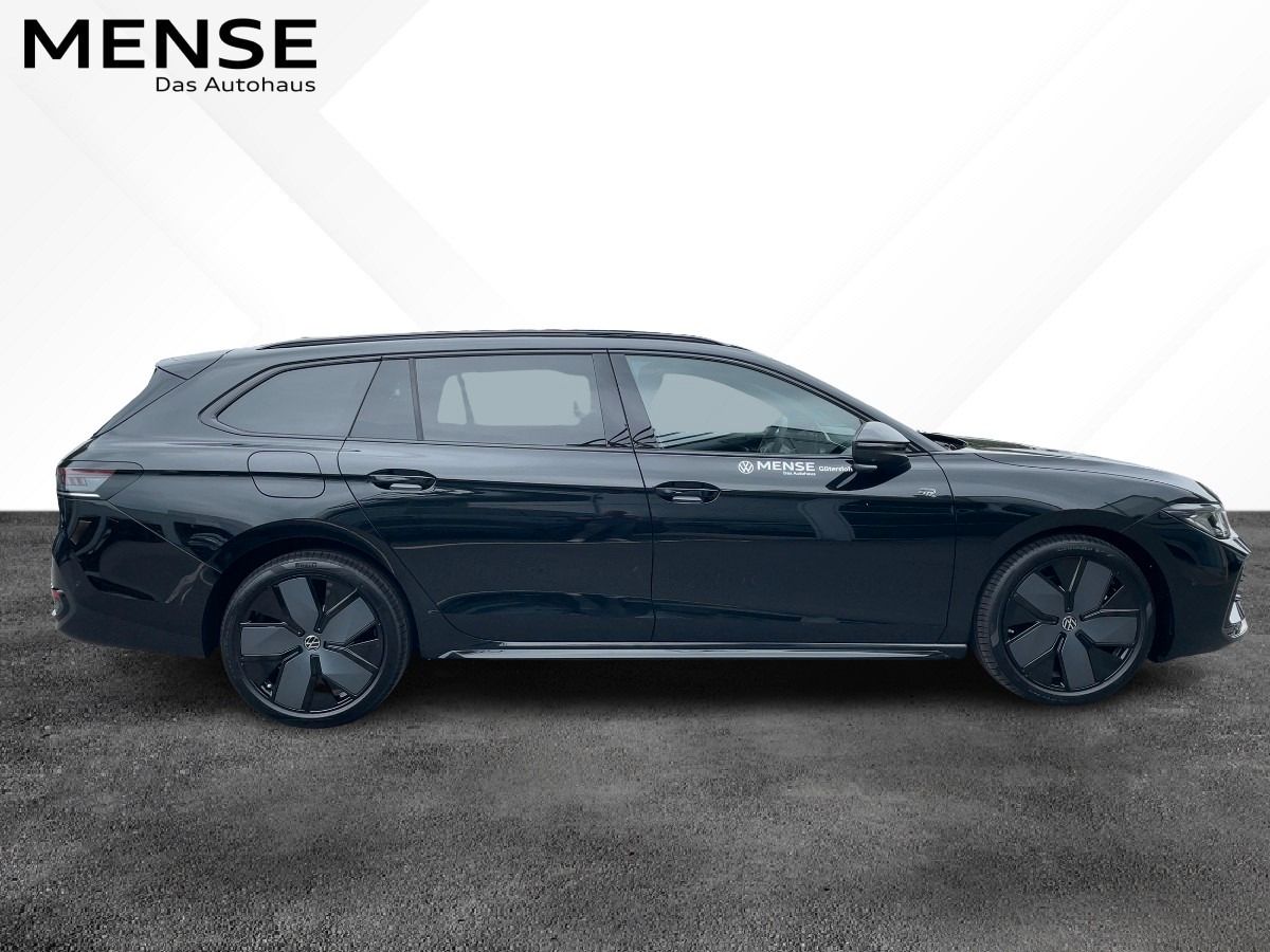 Fahrzeug autohaus mense Fahrzeugabbildung Volkswagen Passat TDI 4M DSG R-Line Signature Standhzg AHK